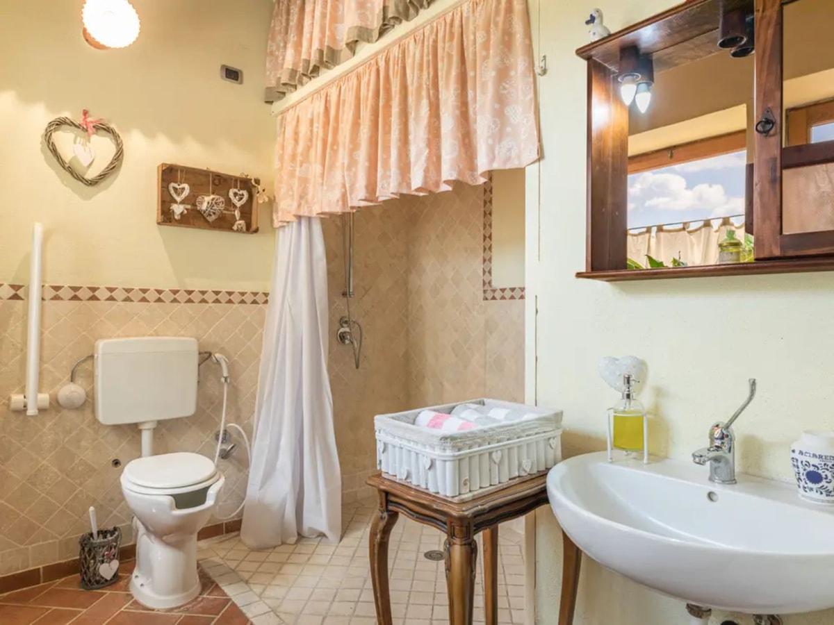 Villa Calisi - Tuscan villa with private pool 21 Italian Breaks