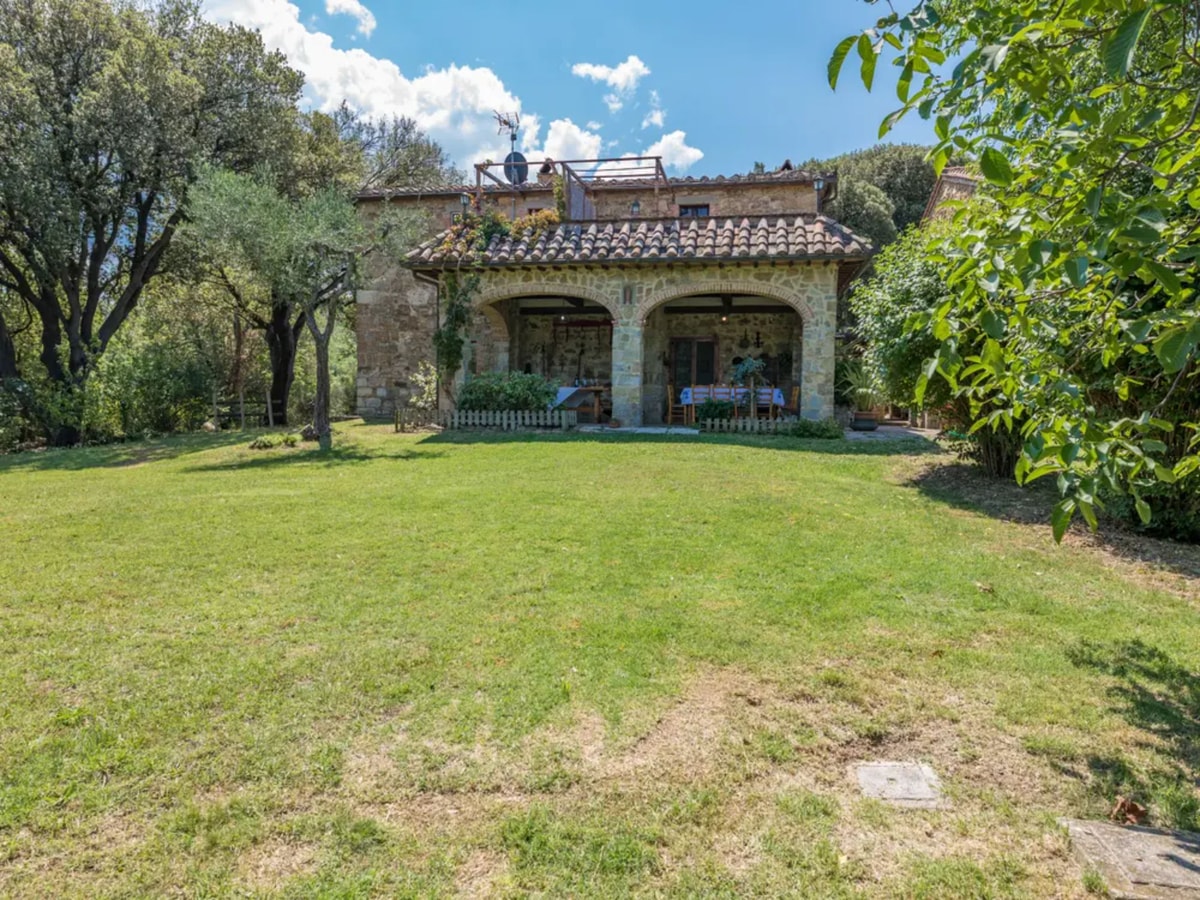 Villa Calisi - Tuscan villa with private pool 28 Italian Breaks