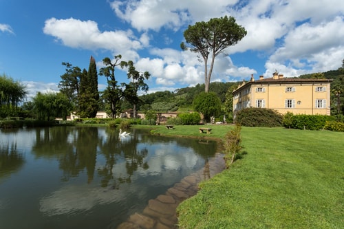 Luxury Villa in Tuscany with Swimming Pool 43 Italian Breaks