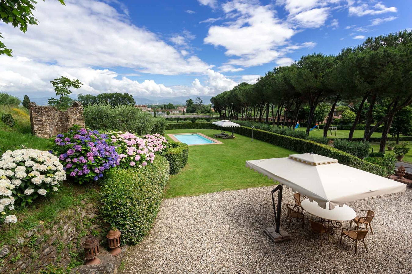Country Villa with private swimming pool in Tuscany 26 Italian Breaks