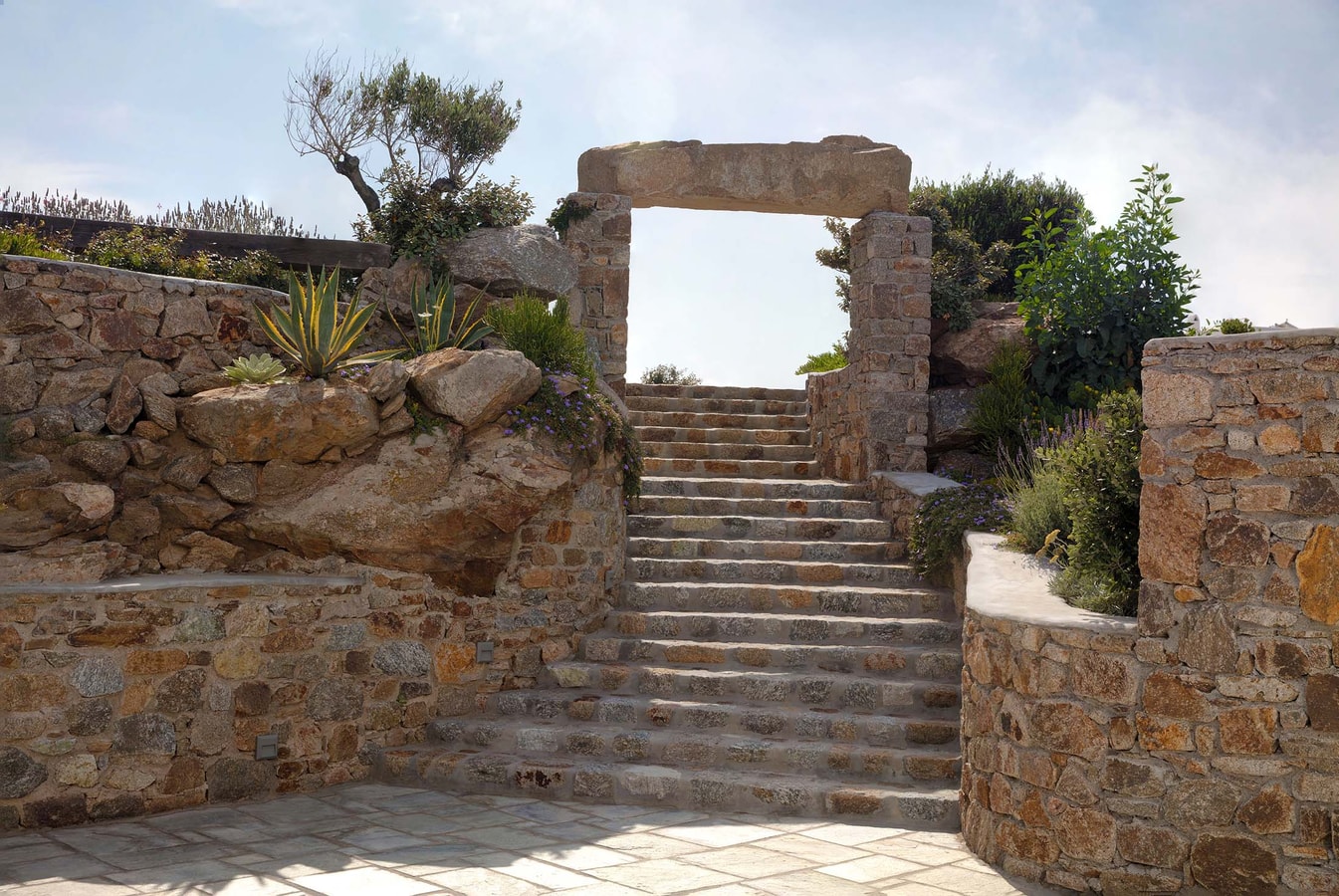 Luxury modern villa with swimming pool in Mykonos 25 My Villa Breaks