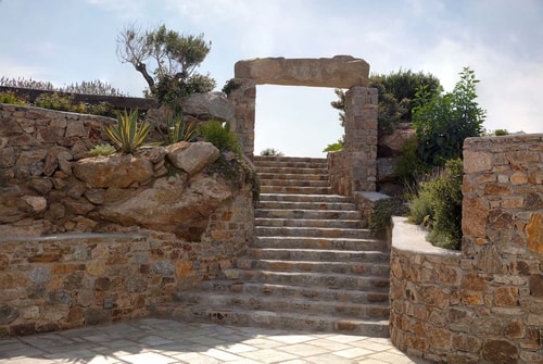 Luxury modern villa with swimming pool in Mykonos 25 My Villa Breaks