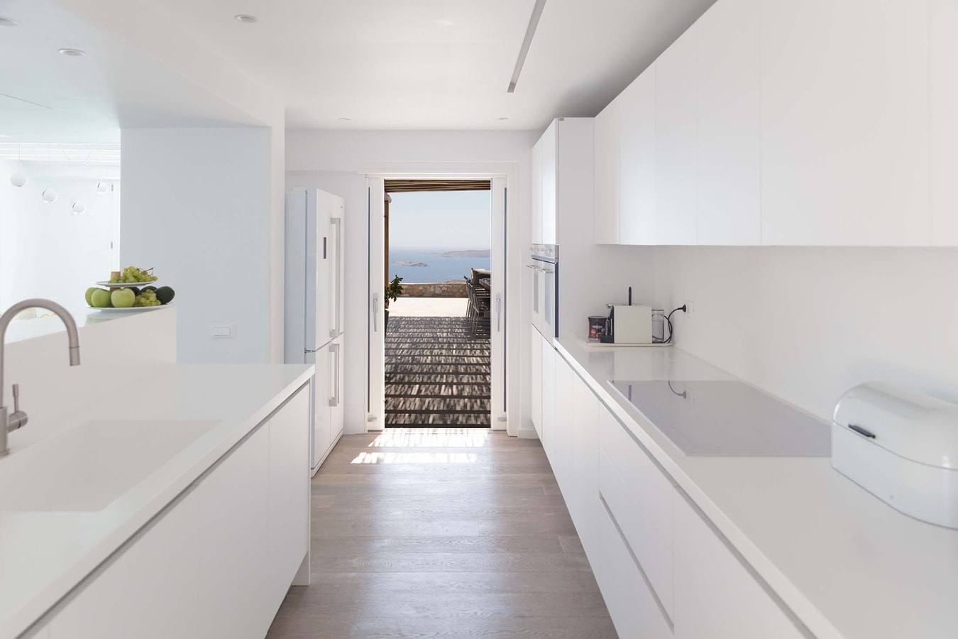 Luxury modern villa with swimming pool in Mykonos 31 My Villa Breaks