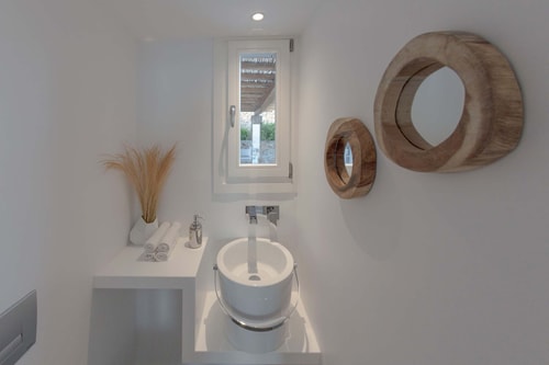 Luxury modern villa with swimming pool in Mykonos 32 My Villa Breaks