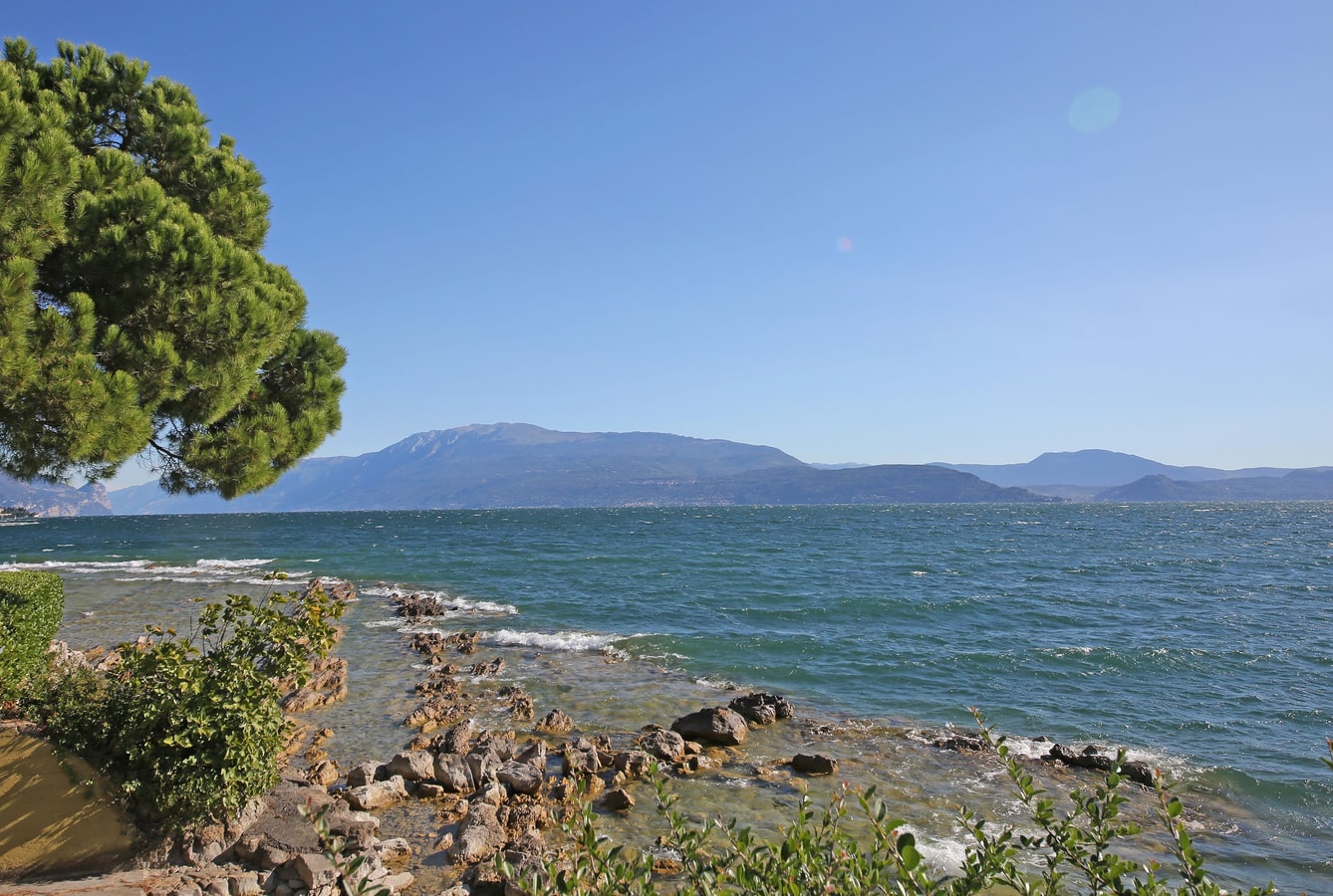 Villa Bobine - Private waterfront villa with pool 27 Italian Breaks