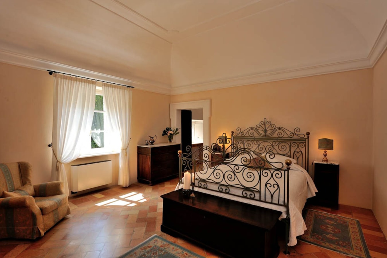 Villa Baci - Large private property with two pools 14 Italian Breaks