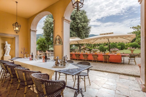 Large Countryside Villa in Tuscany with private pool 1 Italian Breaks