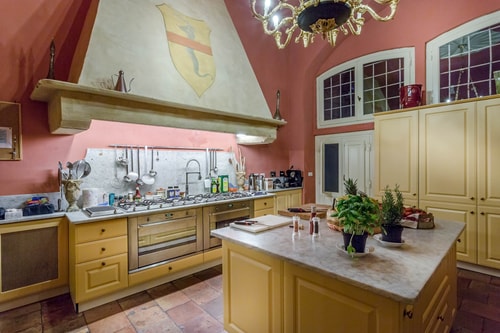 Large Countryside Villa in Tuscany with private pool 7 Italian Breaks