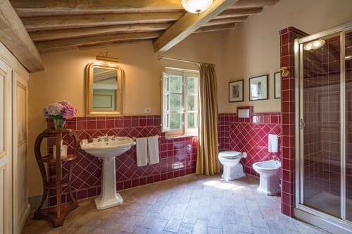 Large Countryside Villa in Tuscany with private pool 33 Italian Breaks