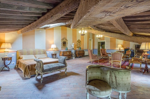Large Countryside Villa in Tuscany with private pool 39 Italian Breaks