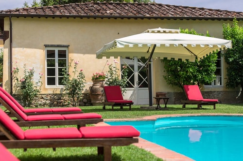 Large Countryside Villa in Tuscany with private pool 52 Italian Breaks