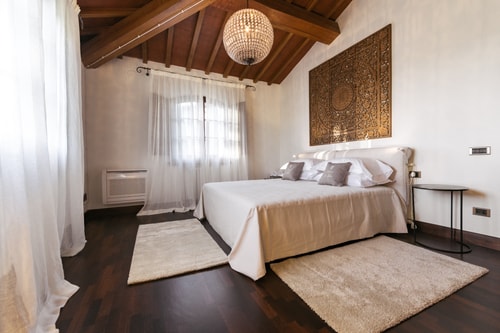 Large Country Villa with Swimming Pool in Tuscany 16 Italian Breaks