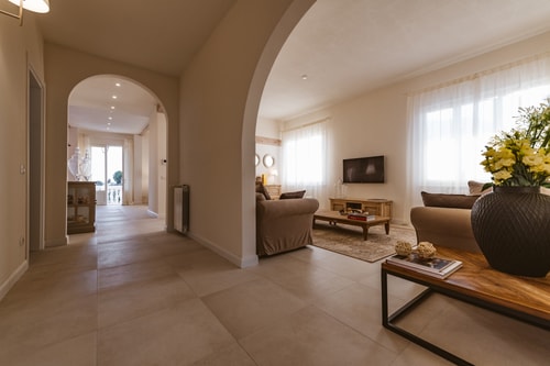 Large Country Villa with Swimming Pool in Tuscany 33 Italian Breaks