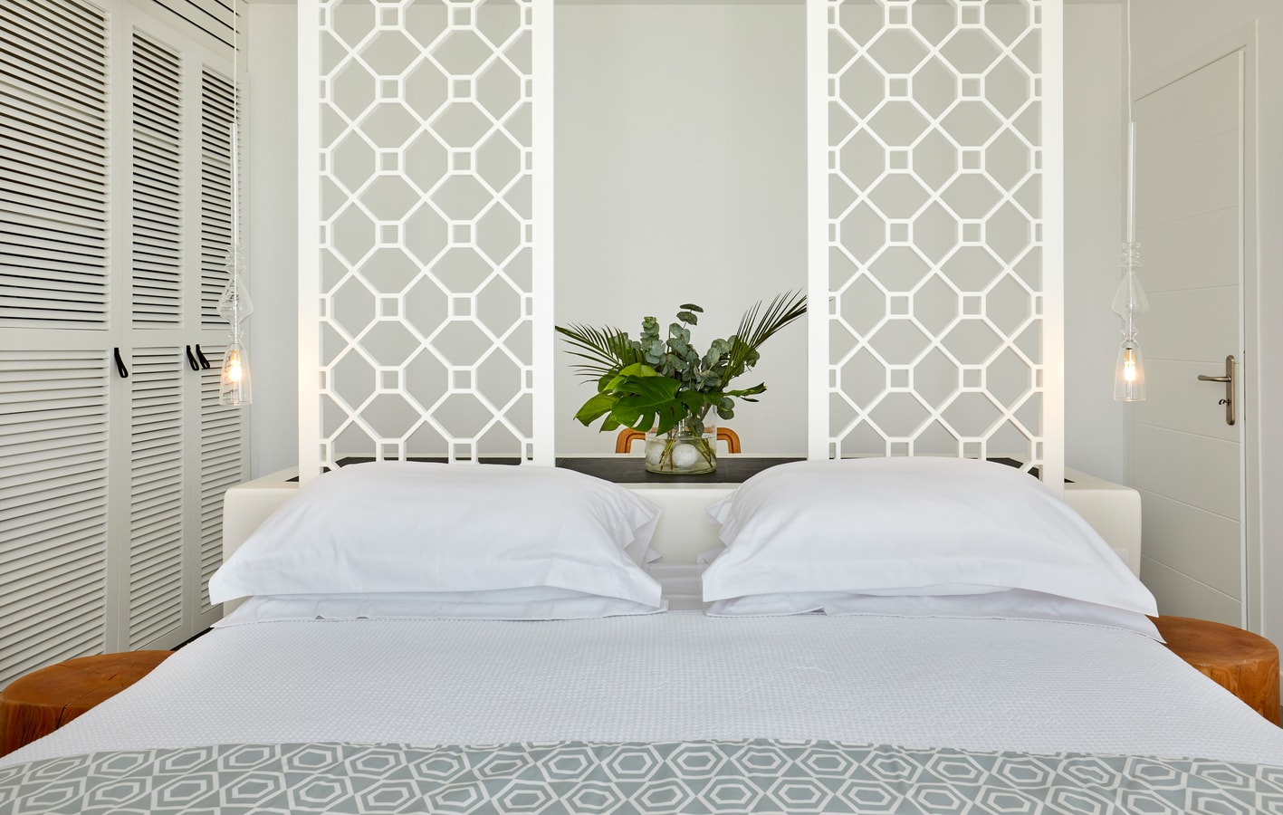 Villa Angeliki - Private villa with pool in Santorini 7 My Villa Breaks