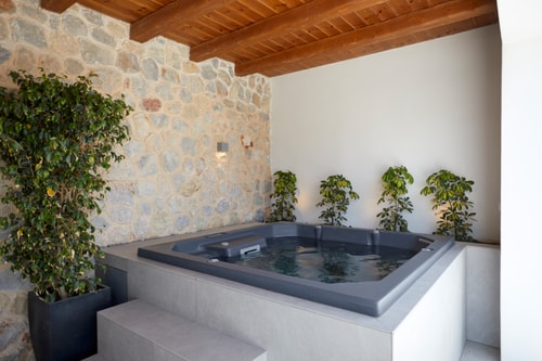 Villa Angeliki - Private villa with pool in Santorini 21 My Villa Breaks