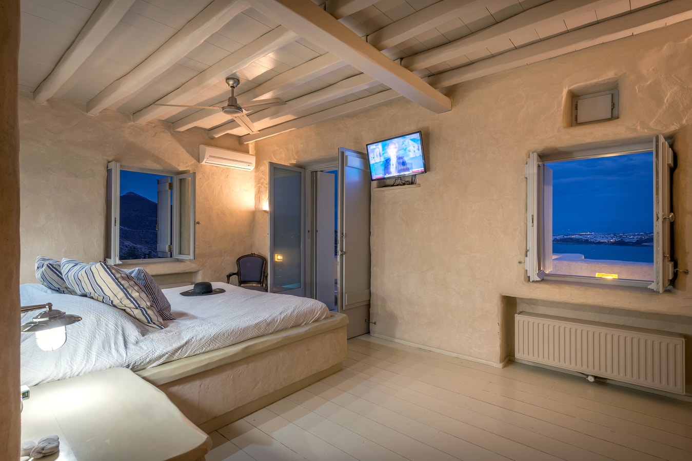 Private villa with swimming pool in Paros 5 My Villa Breaks