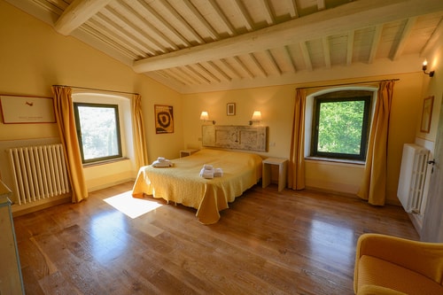 Villa Adalgisa - Tuscan Country Villa with Pool 10 Italian Breaks