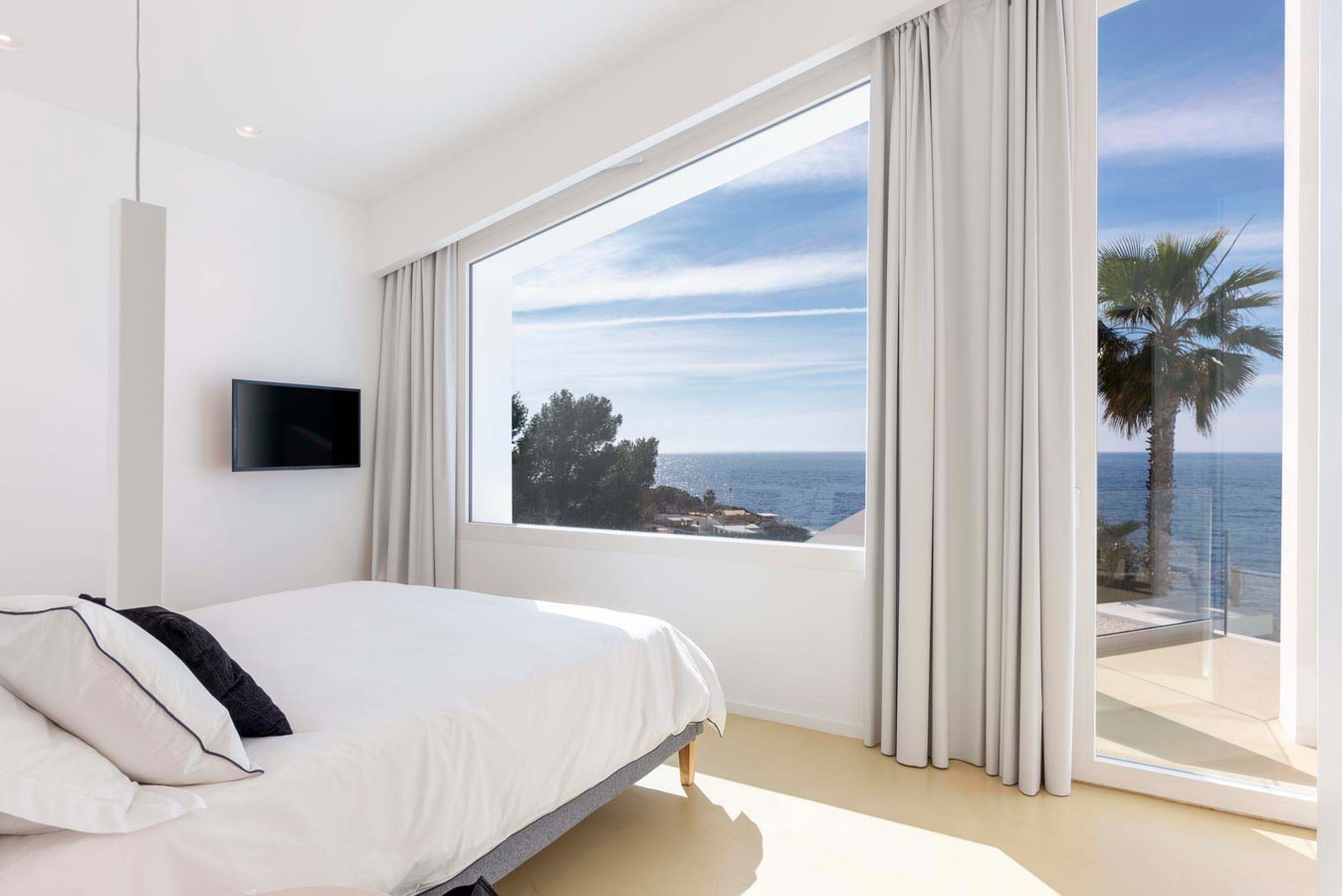 Villa Adriana - with sea access and heated pool 9 Italian Breaks