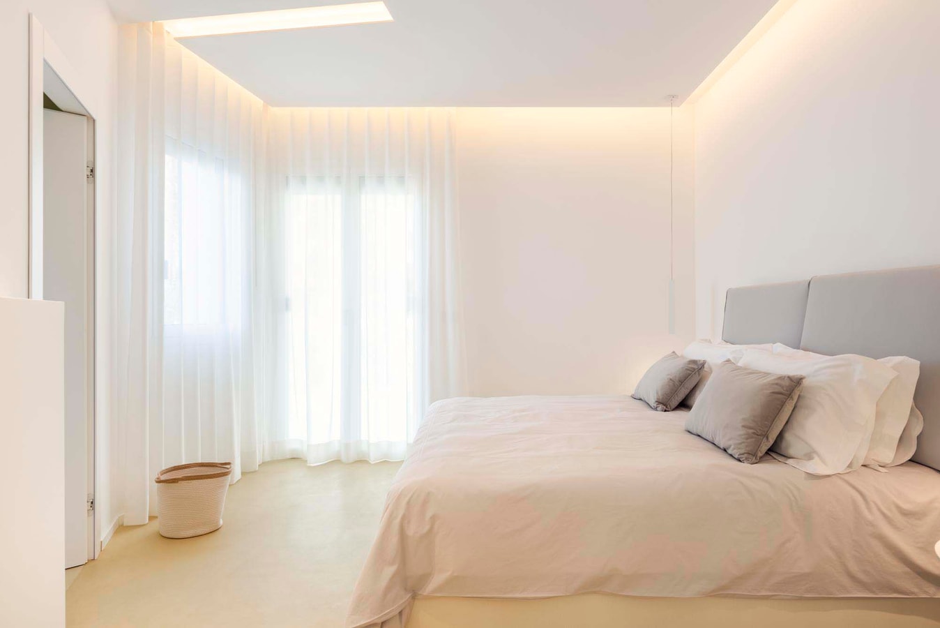 Villa Adriana - with sea access and heated pool 16 Italian Breaks