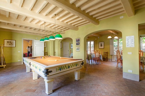 Luxury Villa with Private swimming pool 8 Italian Breaks