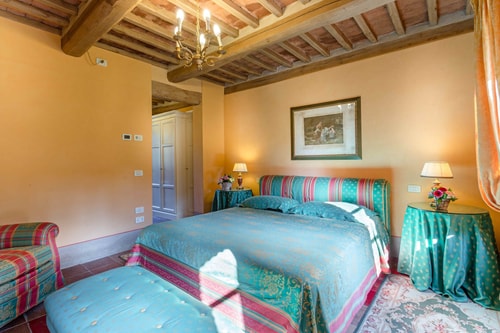 Luxury Villa with Private swimming pool 23 Italian Breaks