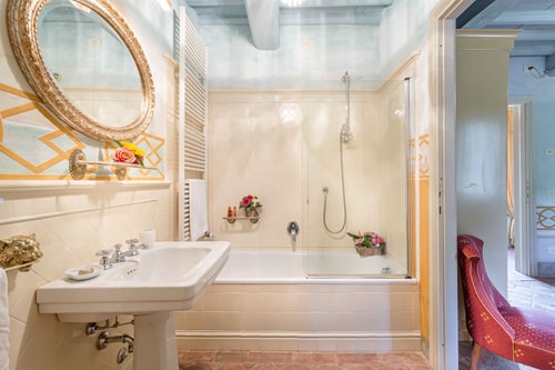 Luxury Villa with Private swimming pool 28 Italian Breaks
