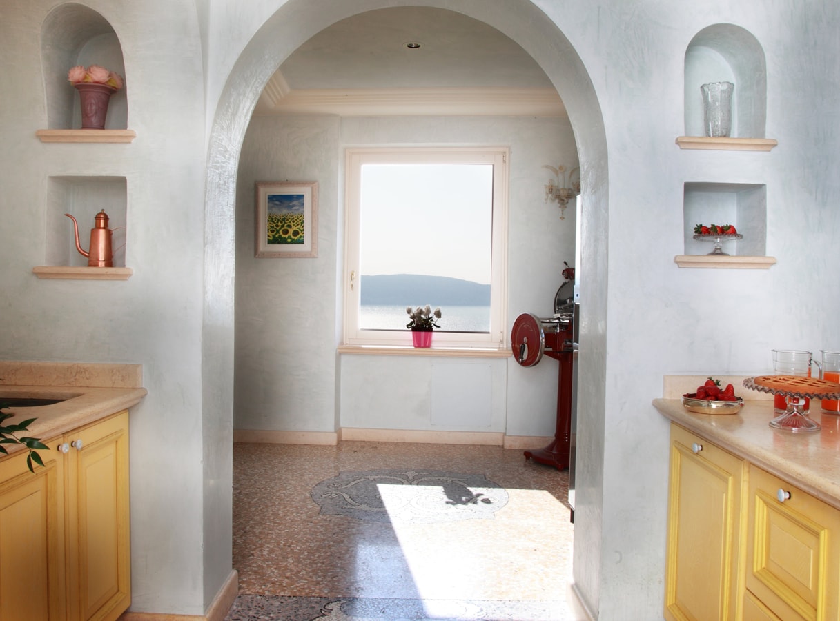 Tenuta Sorgente - Private estate with two pools and lake views, close to town 11 Italian Breaks