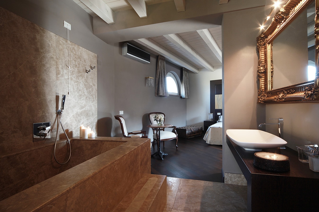 Tenuta Sorgente - Private estate with two pools and lake views, close to town 37 Italian Breaks