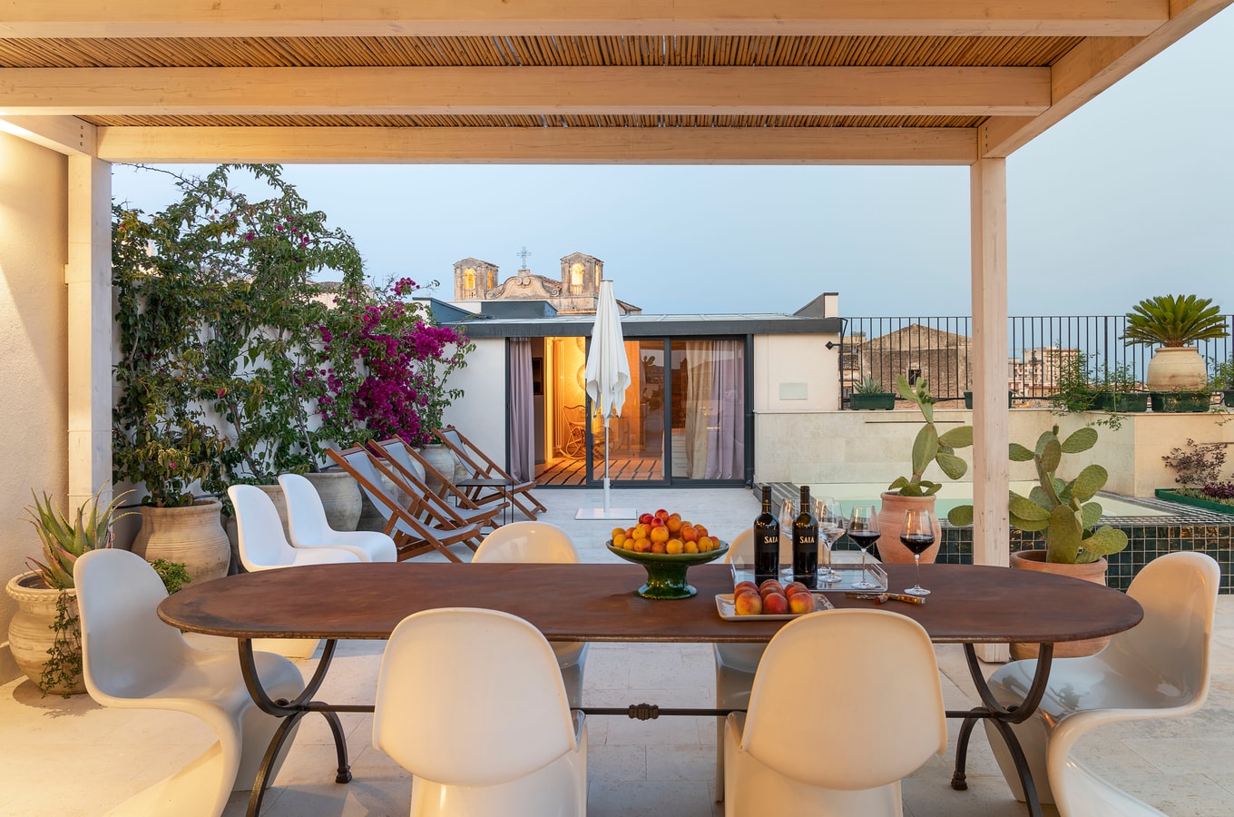Casa Stefano - Apartment with plunge pool in Noto 28 Italian Breaks