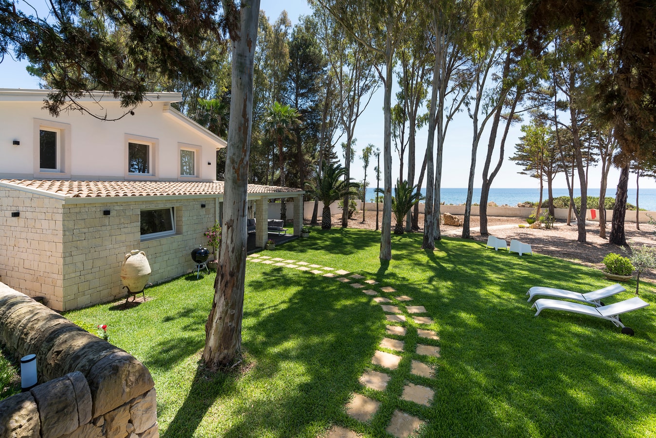 Casa Sul Mare - Sea front house Italian Breaks