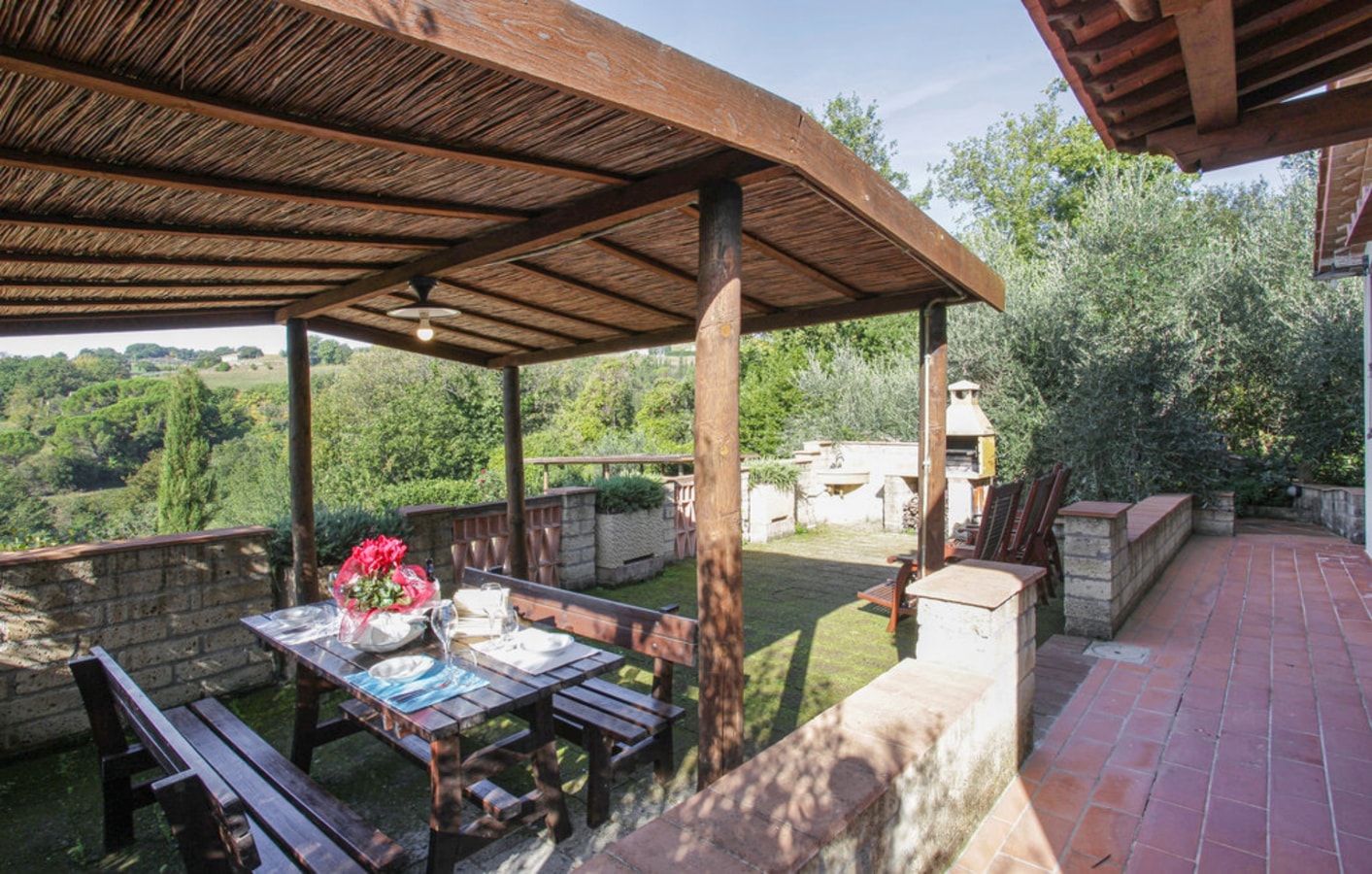 Casa Rialdo - Small family villa with private pool 1 Italian Breaks