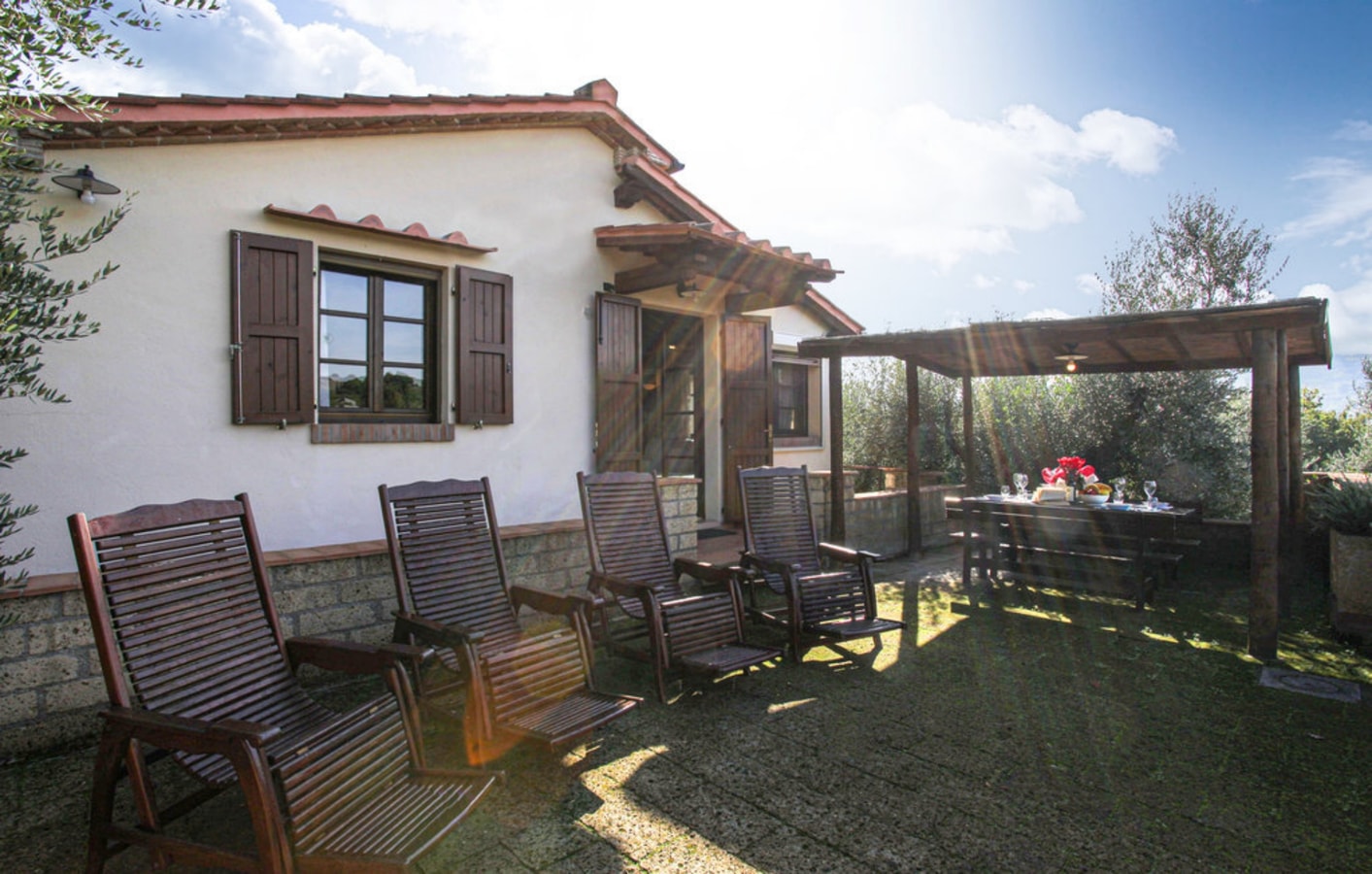 Casa Rialdo - Small family villa with private pool 15 Italian Breaks