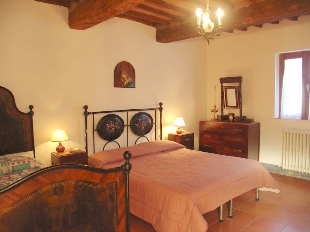 Casa Lugina - country house with private pool 21 Italian Breaks