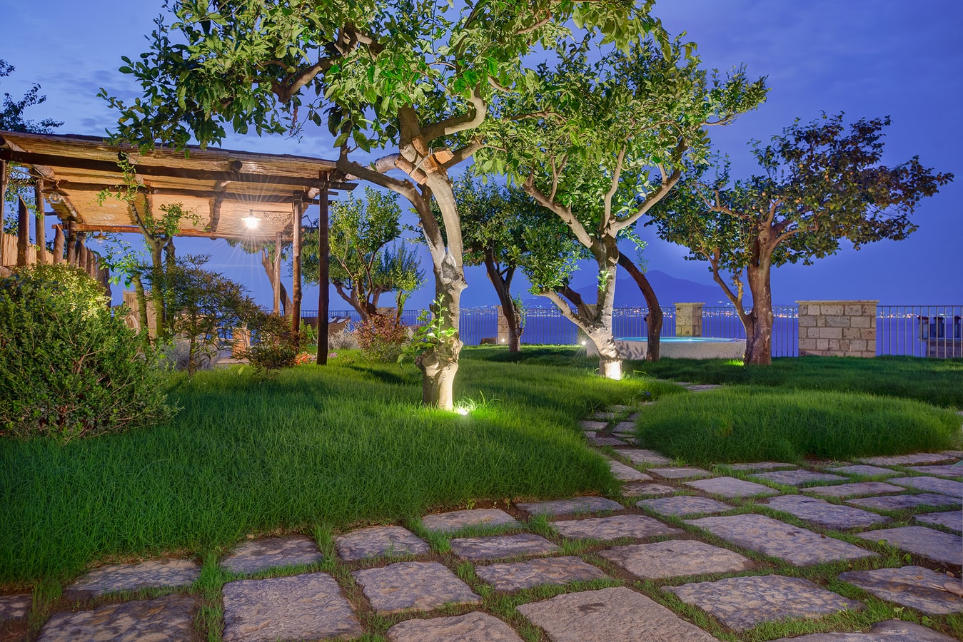 Luxury property with sea views in Sorrento centre 5 Italian Breaks