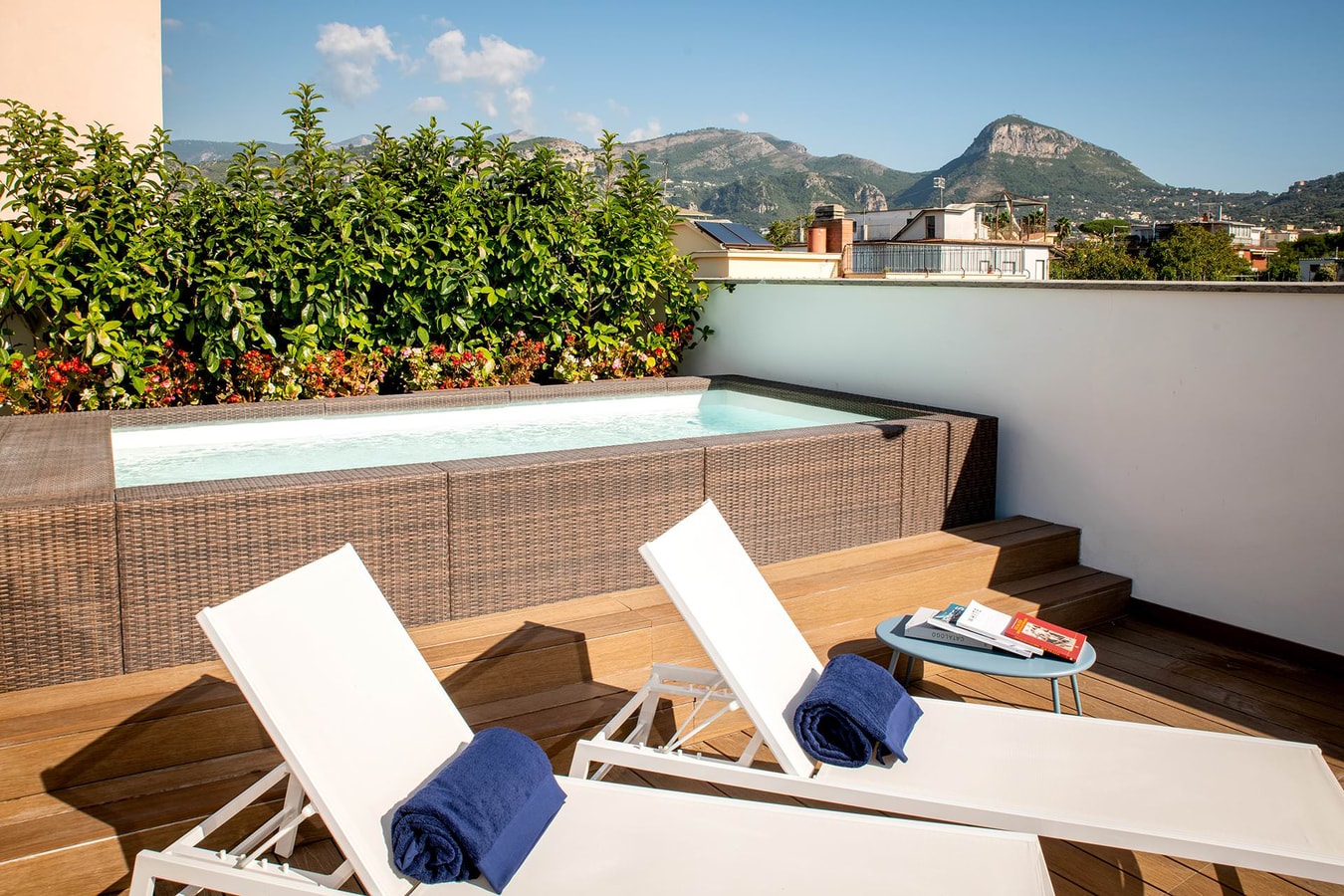 Casa Gessica - Penthouse apartment with pool 1 Italian Breaks