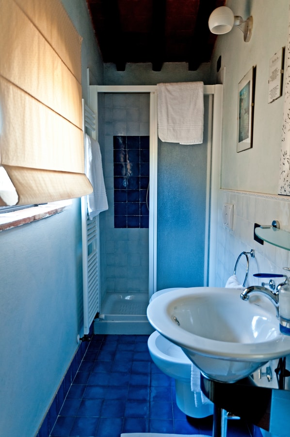 Betony Cottage - Tuscan cottage with private pool 11 Italian Breaks