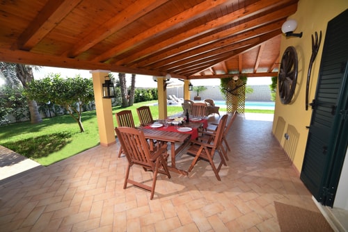Private villa with swimming pool in Sicily 12 Italian Breaks