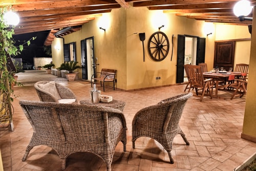 Private villa with swimming pool in Sicily 14 Italian Breaks