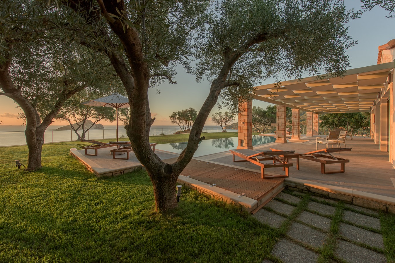 Villa Zenais, Luxury with swimming pool 25 My Villa Breaks