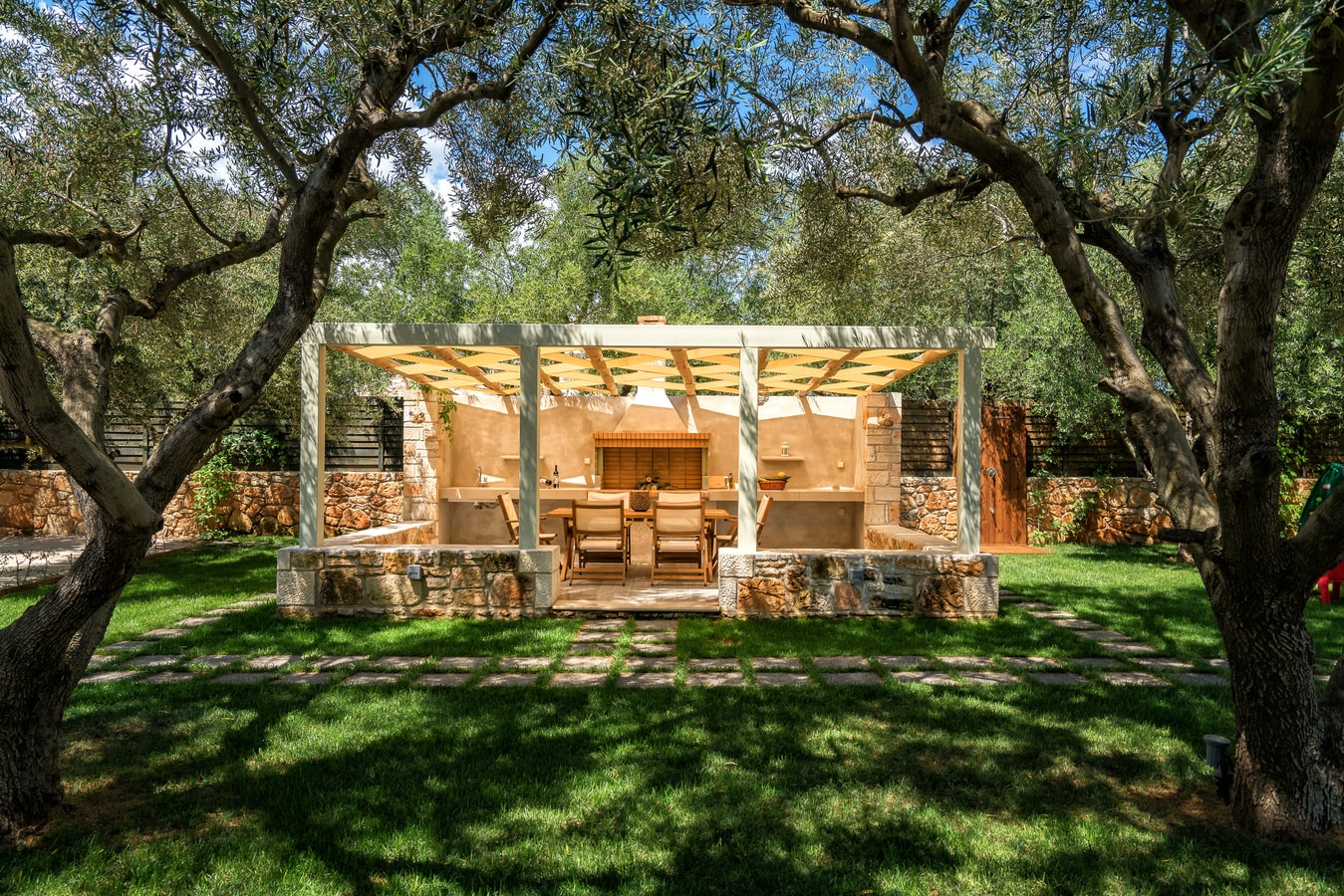 Villa Zenais, Luxury with swimming pool 26 My Villa Breaks