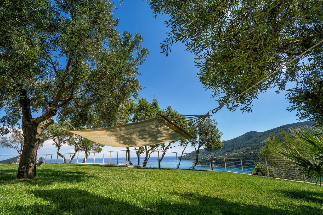 Villa Zenais, Luxury with swimming pool 29 My Villa Breaks