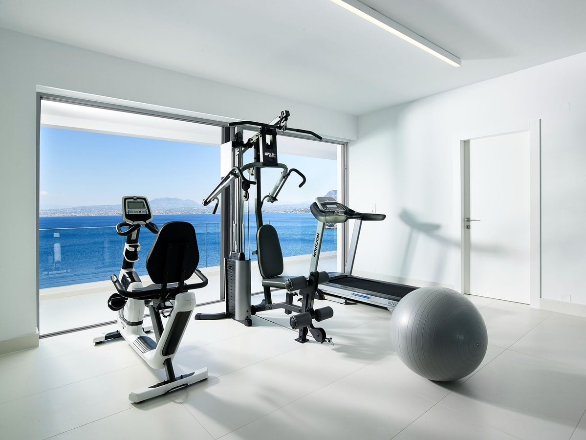 Luxury modern villa with swimming pool and private beach access 13 The Prestige Villa Collection