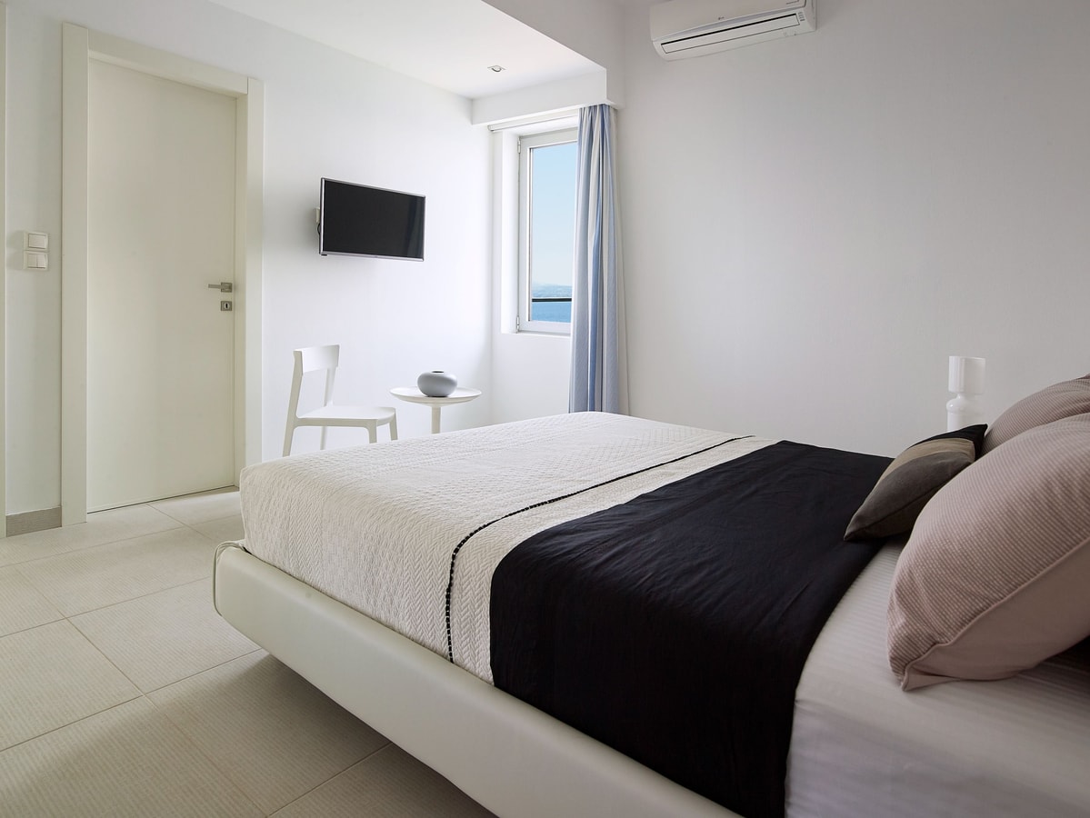 Luxury modern villa with swimming pool and private beach access 16 The Prestige Villa Collection