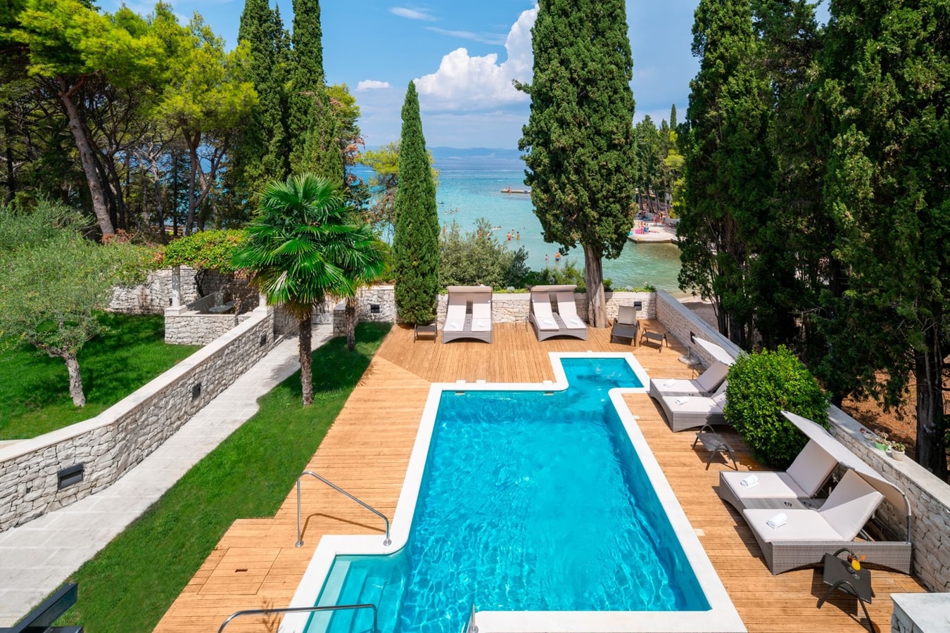 Villa Vetroslava - Waterfront villa with pool, Brac Island 36 My Villa Breaks