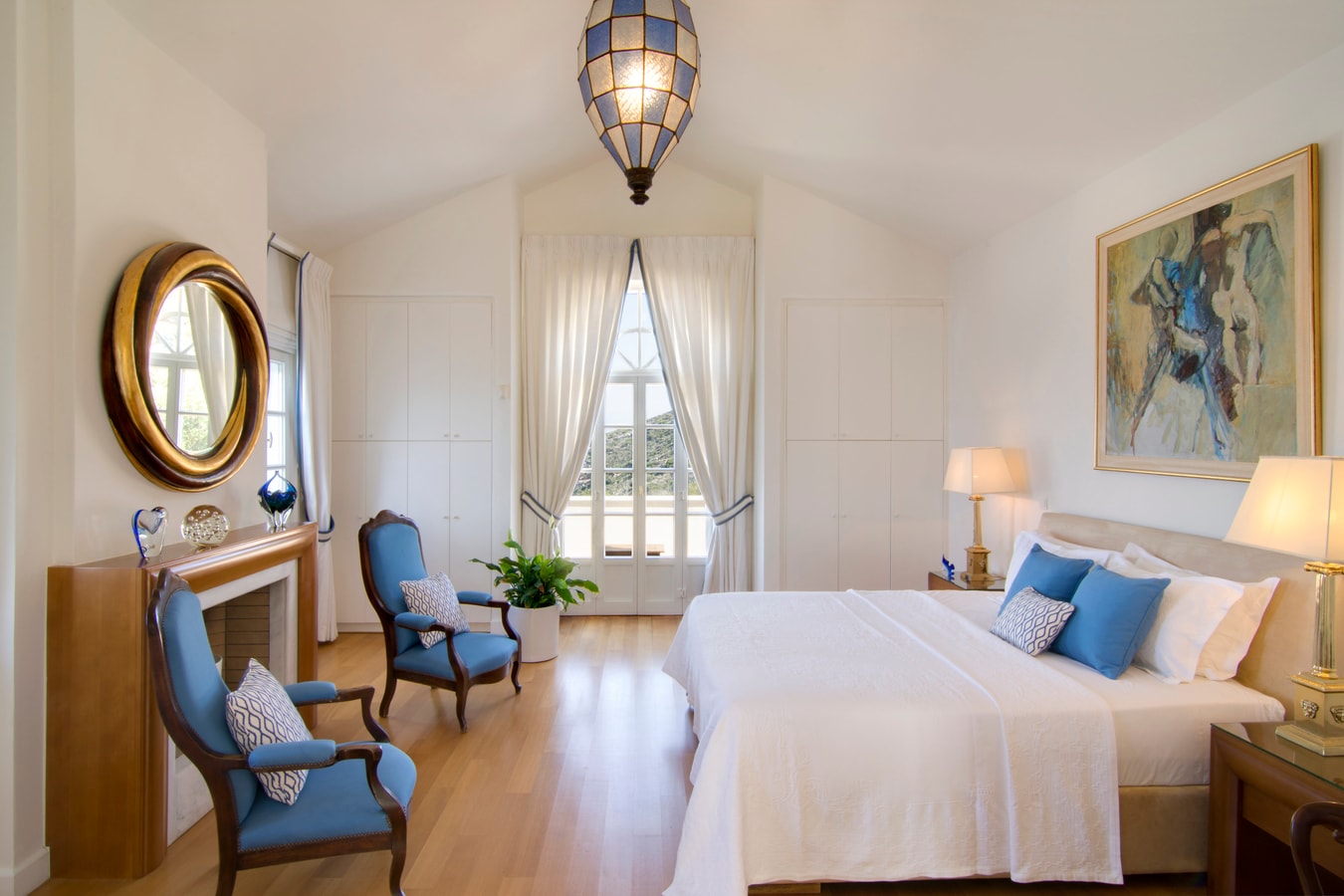 Luxury modern villa with swimming pool in Crete 14 My Villa Breaks