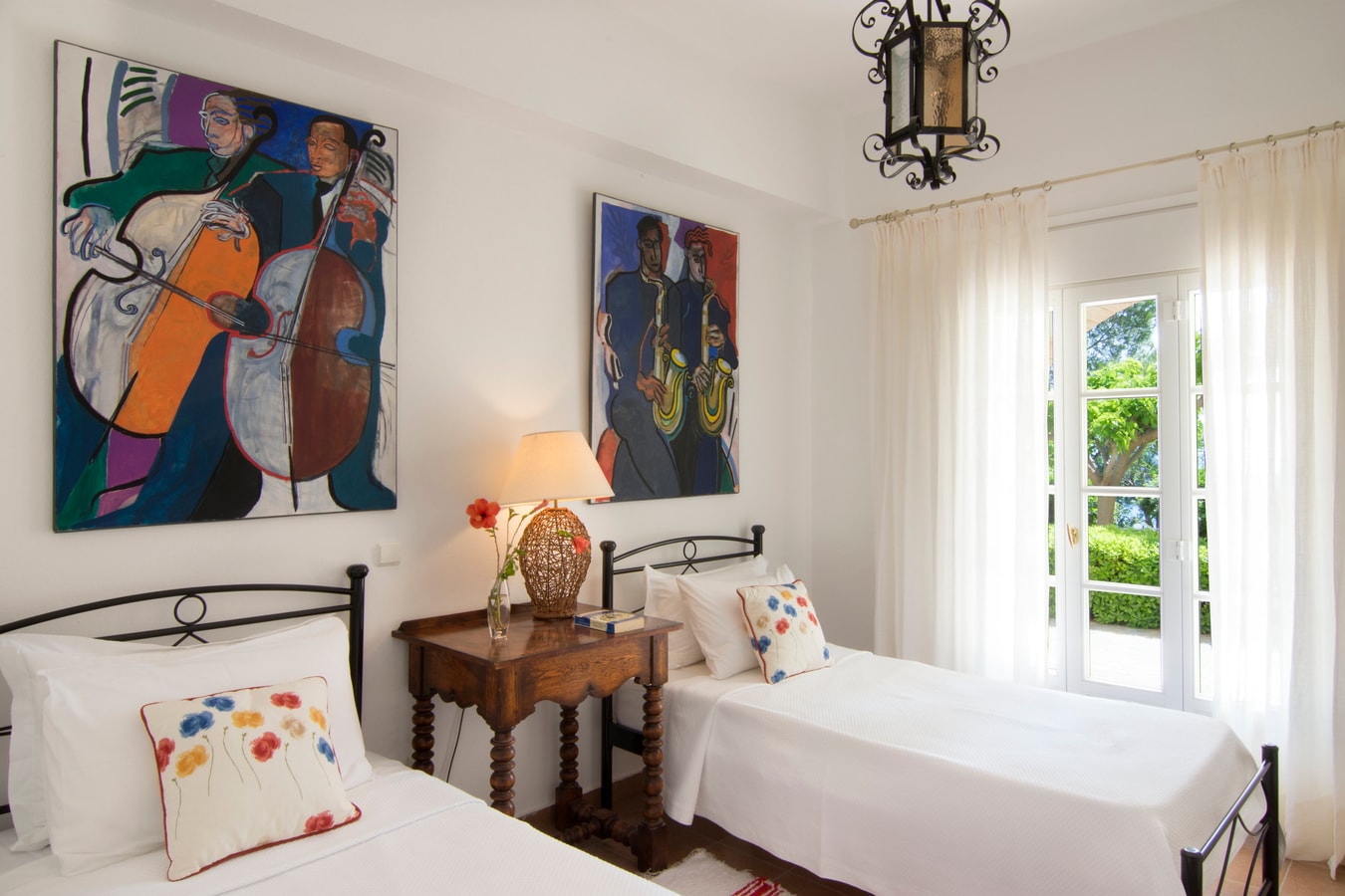 Luxury modern villa with swimming pool in Crete 20 My Villa Breaks