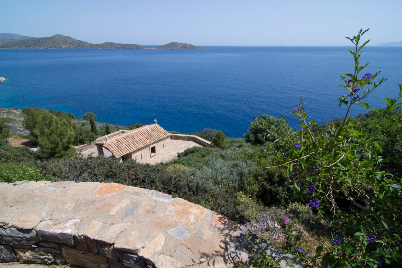 Luxury modern villa with swimming pool in Crete 24 My Villa Breaks