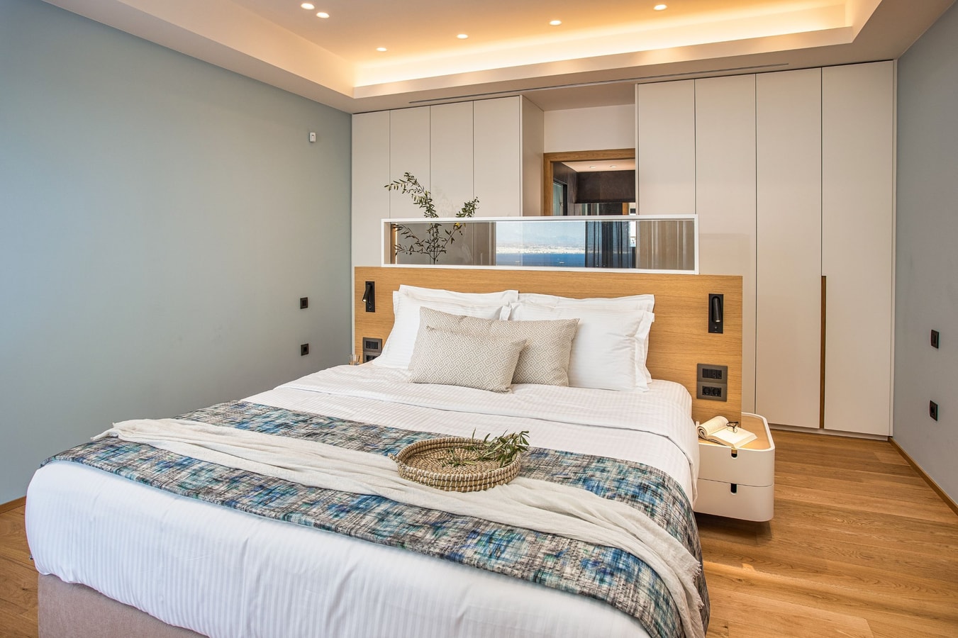 Luxury modern villa with swimming pool in Crete 16 The Prestige Villa Collection