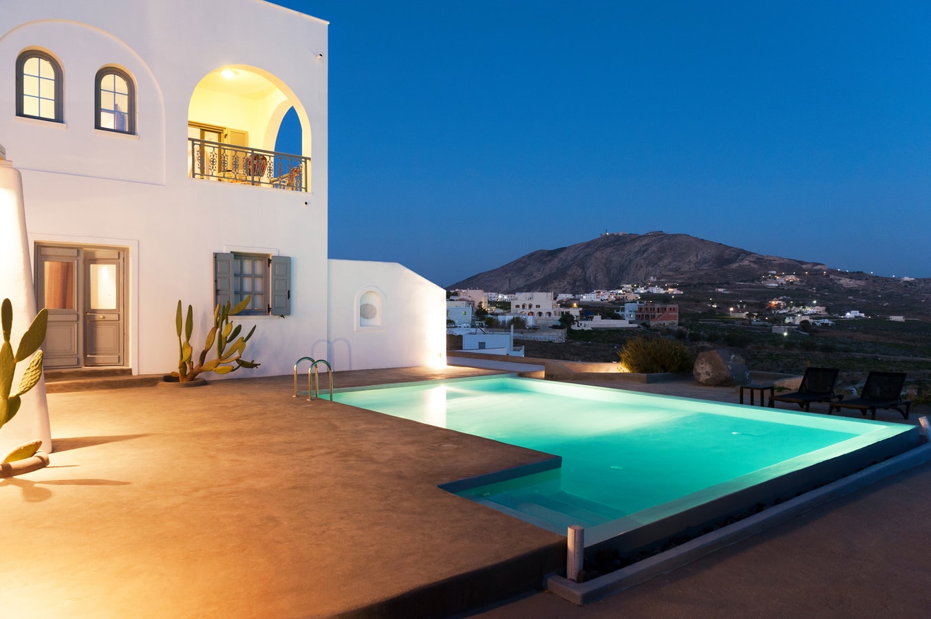 Villa Nikos - Luxury modern private villa with pool and sea views 32 My Villa Breaks