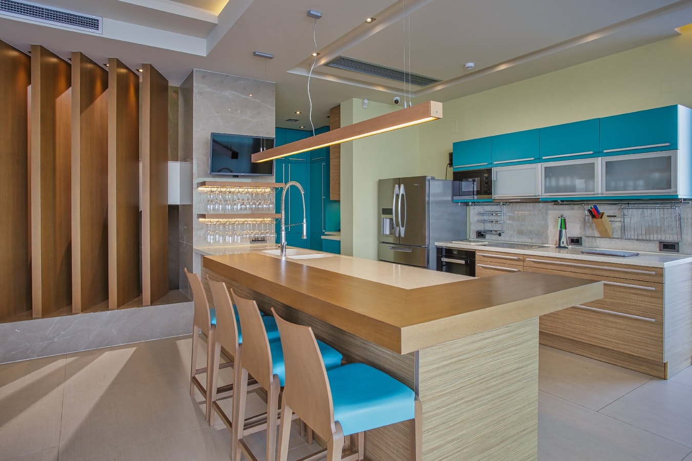 Luxury modern villa with swimming pool 11 The Prestige Villa Collection